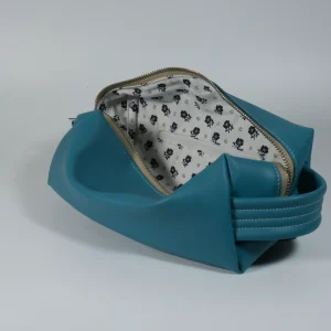 Toaletní taška M - světle modrá