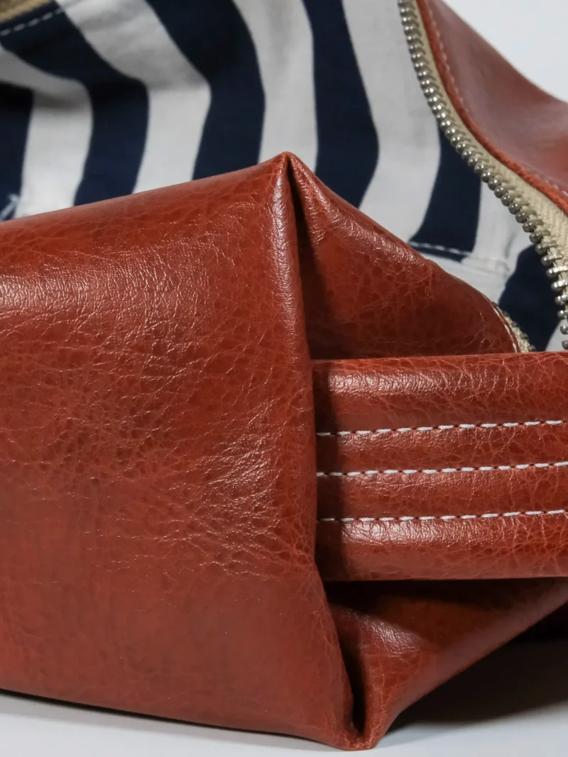 Toaletní taška M - červená