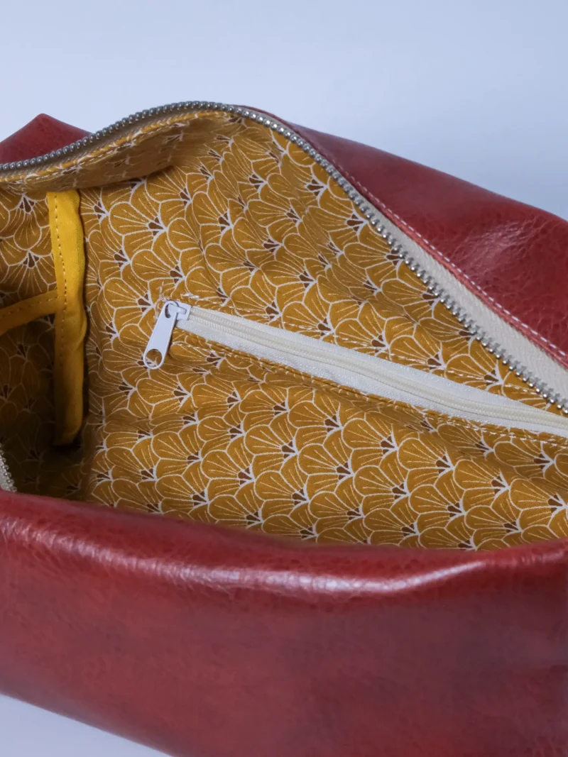 Toaletní taška M - červená