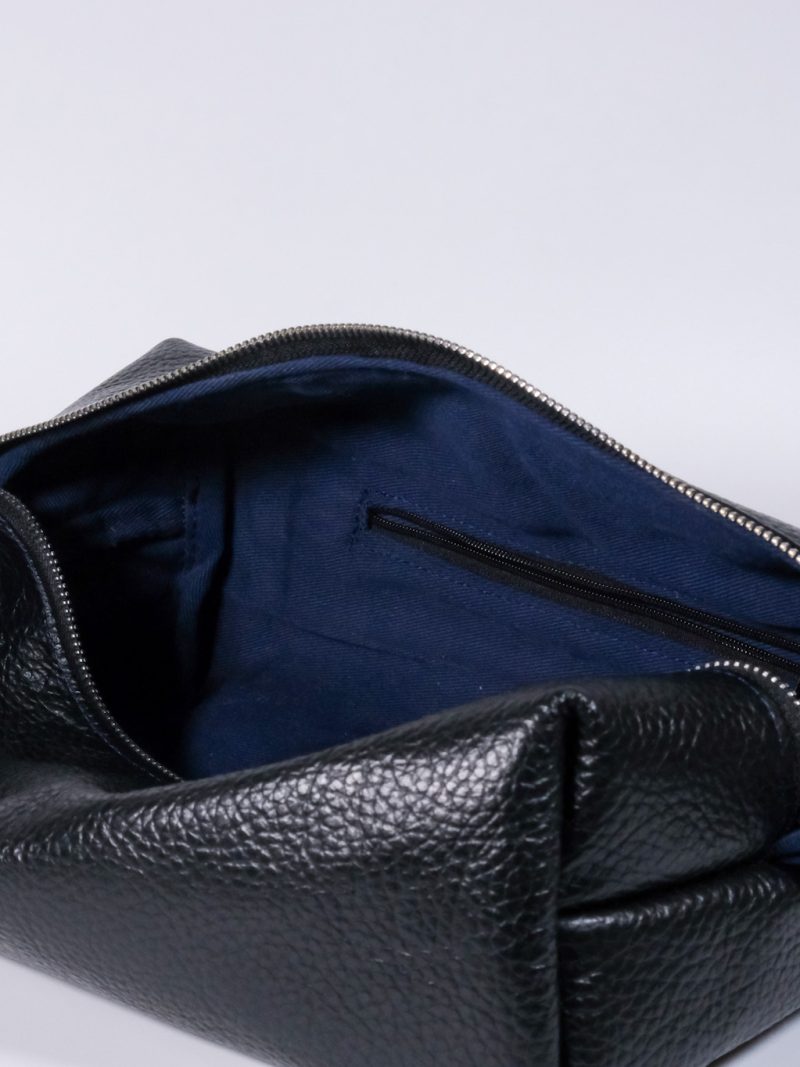 Prémiová toaletní taška L - černá (B - grade)