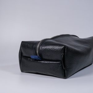 Prémiová toaletní taška L - černá (B - grade)