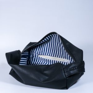 Toaletní taška L - černá