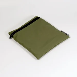 Přidejte do saunového setu - Kapsa na plavky zelená (zvýšená voděodolnost)